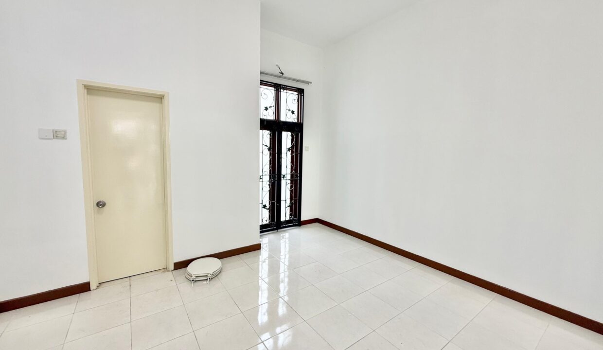 ejen hartanah alam sari bangi-5