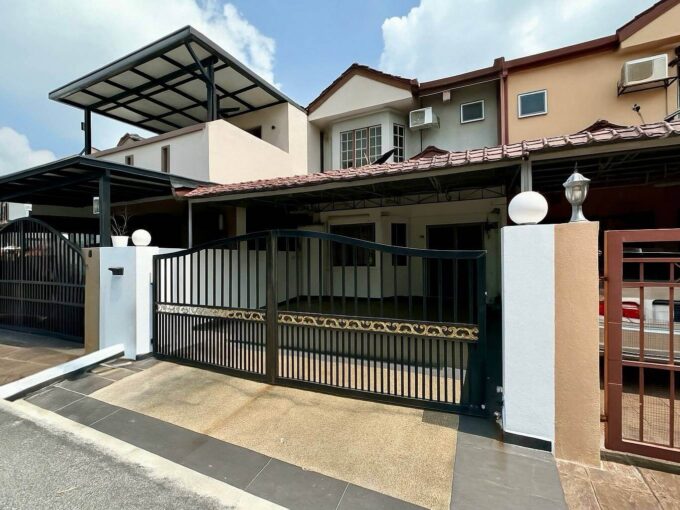 Rumah untuk dijual di Petaling Jaya